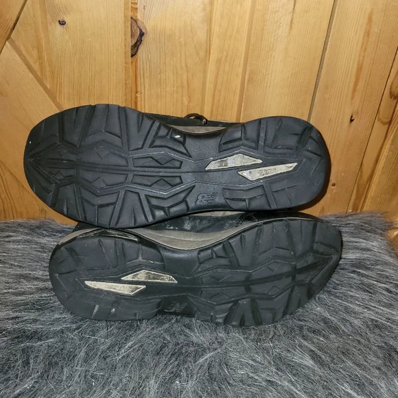 New balance horween leather explorer sneakers trail Mens Size 9.5 - Picture 11 of 13